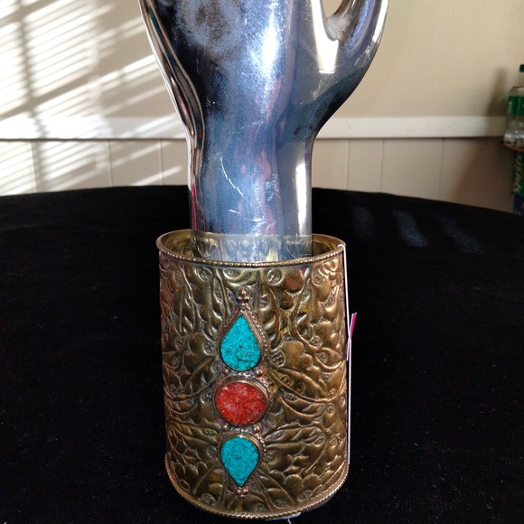 Iris Apfel & Bajalia Brass Turquoise & Coral Inlay HUGE Statement Cuff Bracelet - Picture 2 of 16